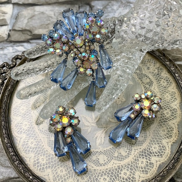 Verified Juliana D&E DeLizza Elster Floret Pentagon Rhinestones Brooch Earrings - Picture 5 of 16